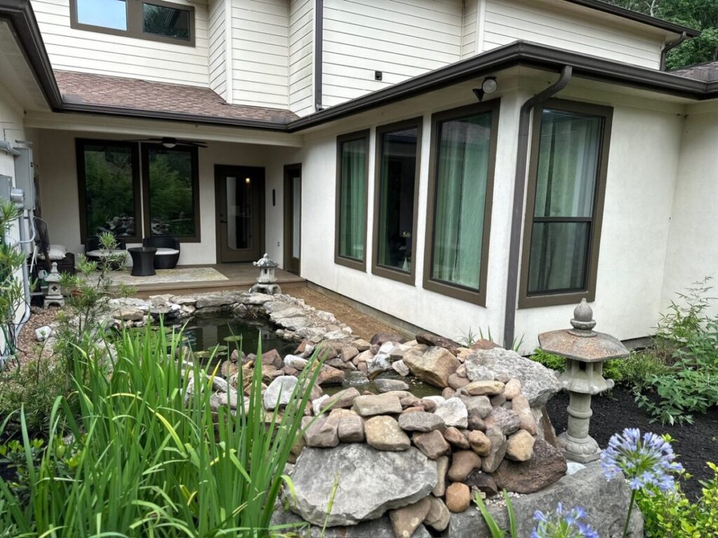 The Commons Project - S. Commons Dr
