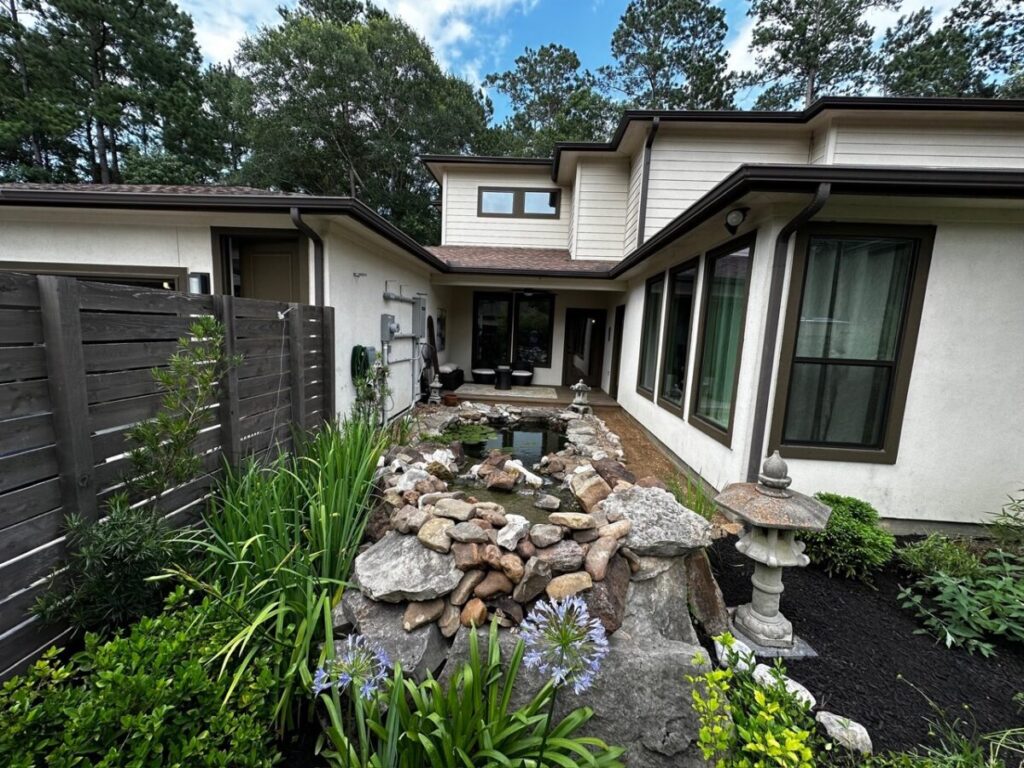 The Commons Project - S. Commons Dr