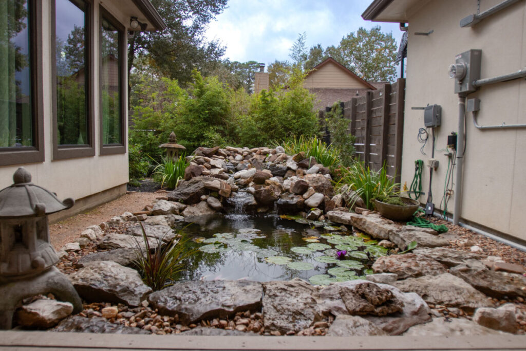 The Commons Project - S. Commons Dr