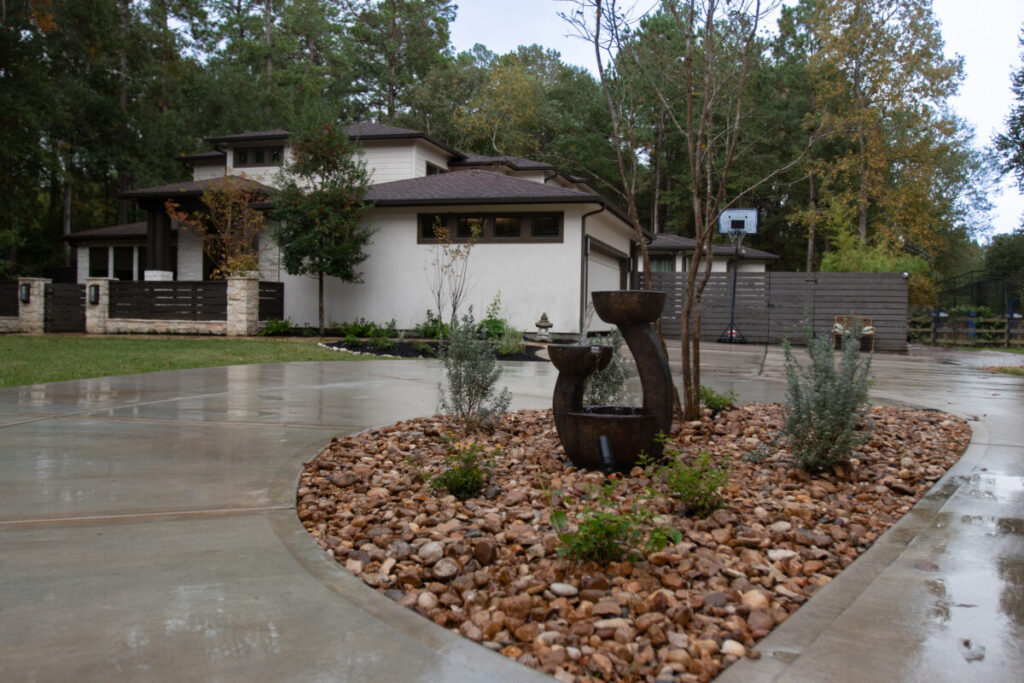 The Commons Project - S. Commons Dr