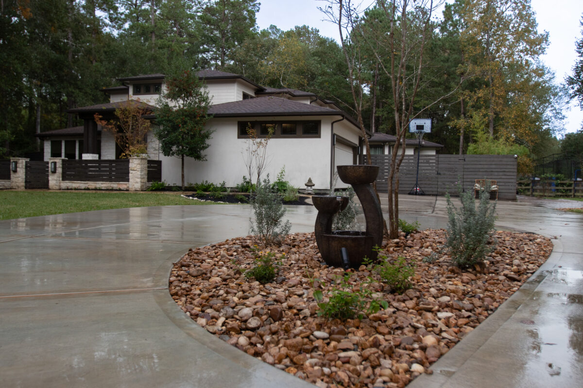S. Commons View Project - Custom Outdoor Living by Texas Turf Tenders