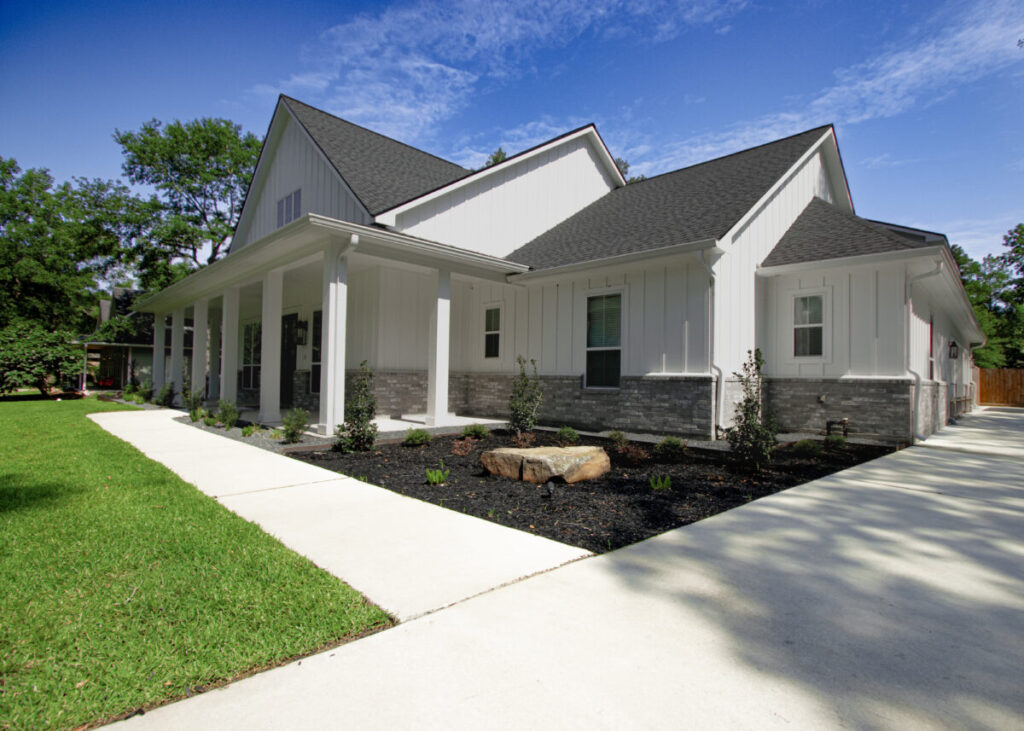 Huffman Project - Commons Lake View