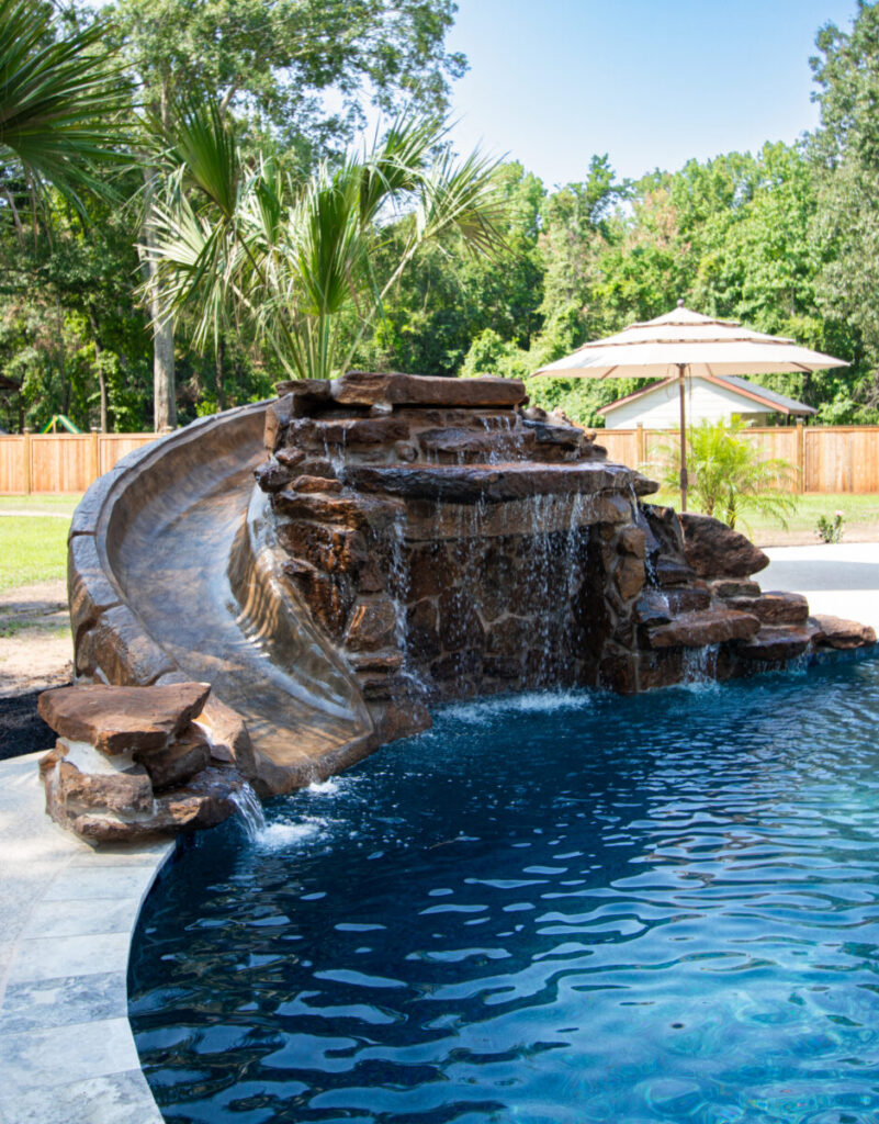 Pool Features Huffman Project – Commons Forest Dr