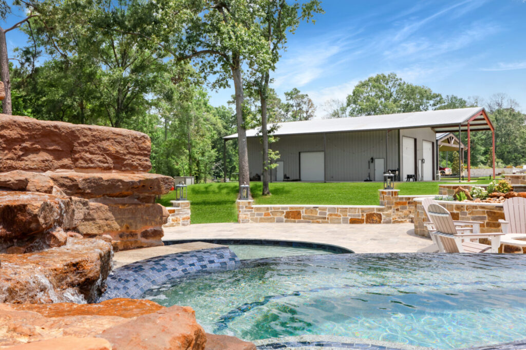 Remington Trail 2 - Custom Outdoor Living by Texas Turf Tenders