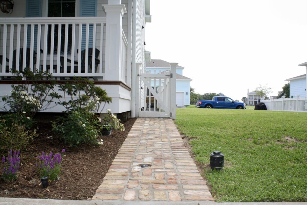 28th Porch Street Project photos - turf and hardscaping by Texas Turf Tenders