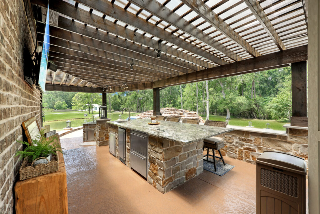 Remington Trail 2 - Custom Outdoor Living by Texas Turf Tenders