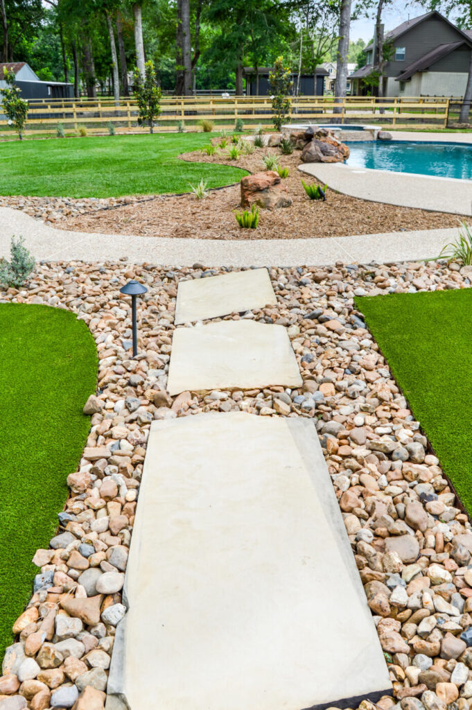 Commons Oak Dr