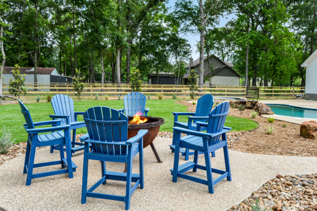 Commons Oak Dr