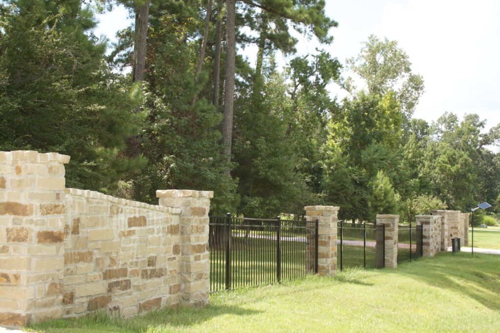 Remington Trail 3 - Privacy Wall